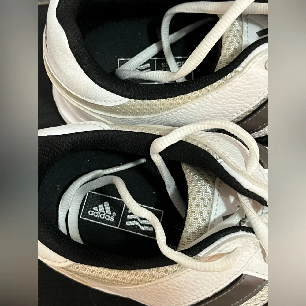 Adidas Men’s Tech Response White and Black Golf Shoes Size 9.5.